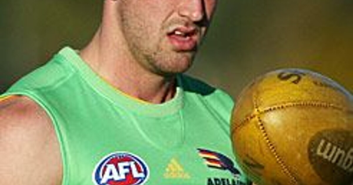 Get to know James Sellar