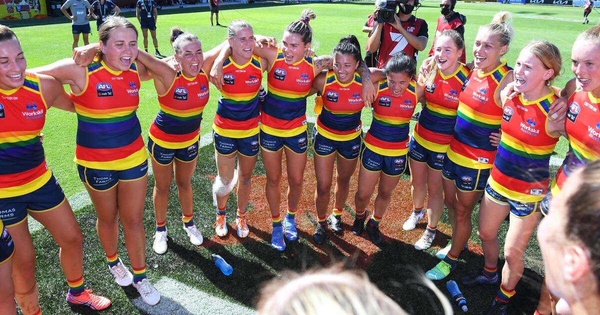 Aflw Crows Continue Dream Run