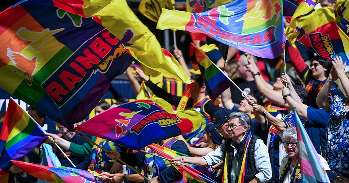 AFLW Crows Celebrate Membership Record
