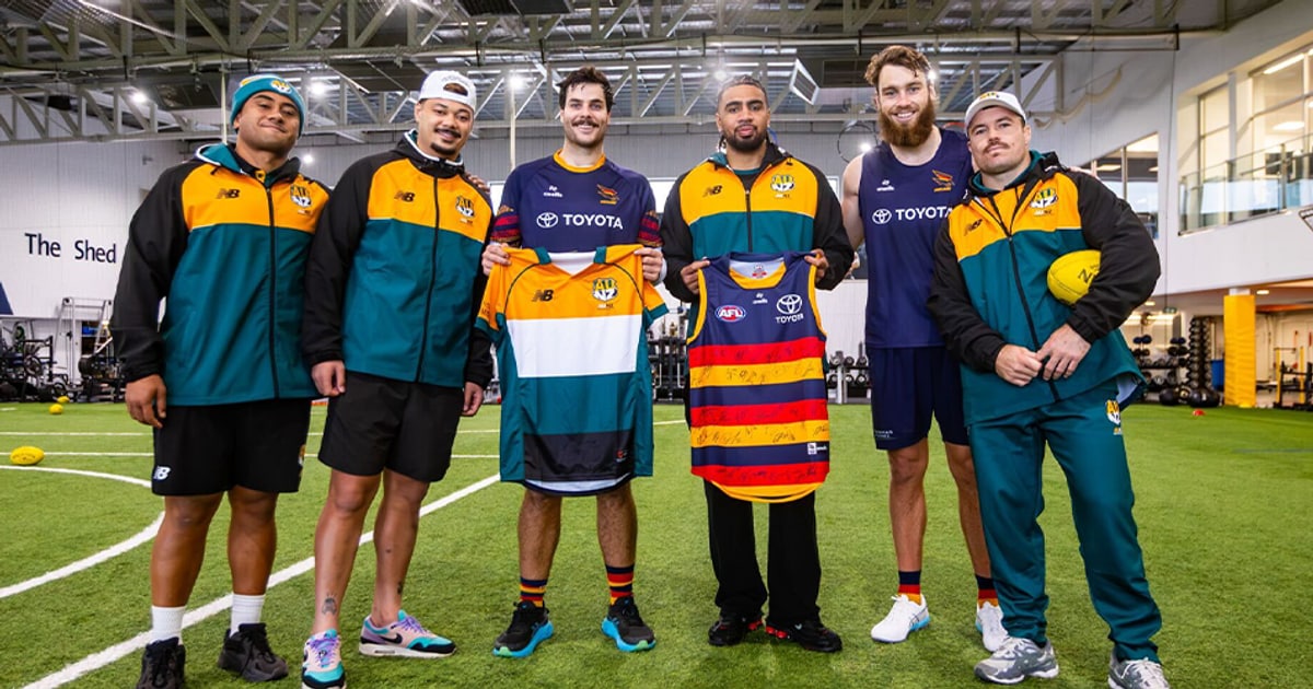 New Zealand rugby stars connect with Crows
